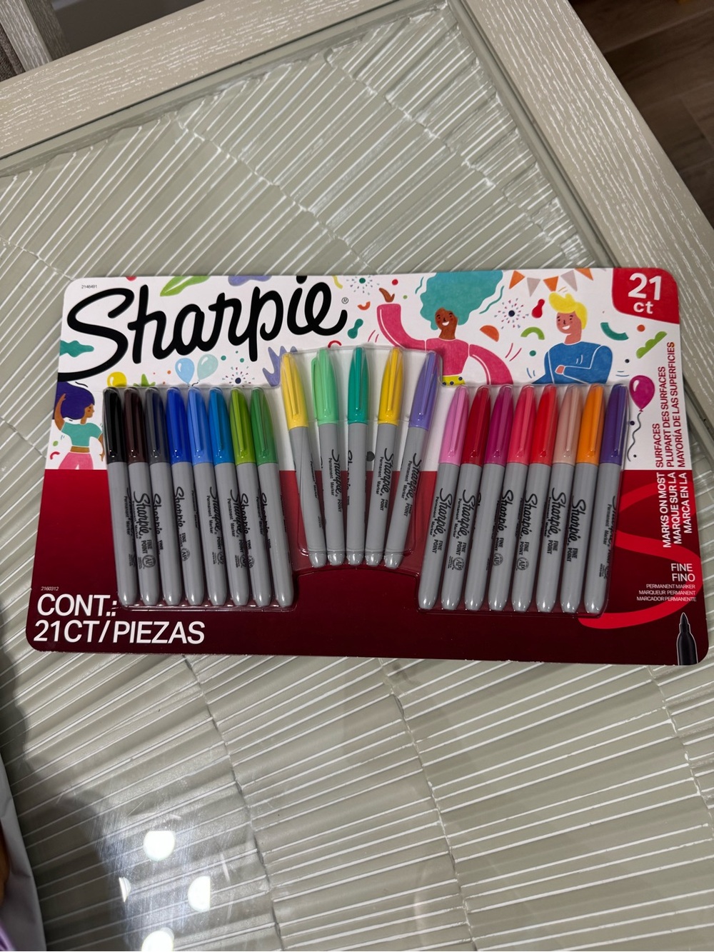 2021 limited edition Sharpie 21-Count Fine Point Permanent Markers Set